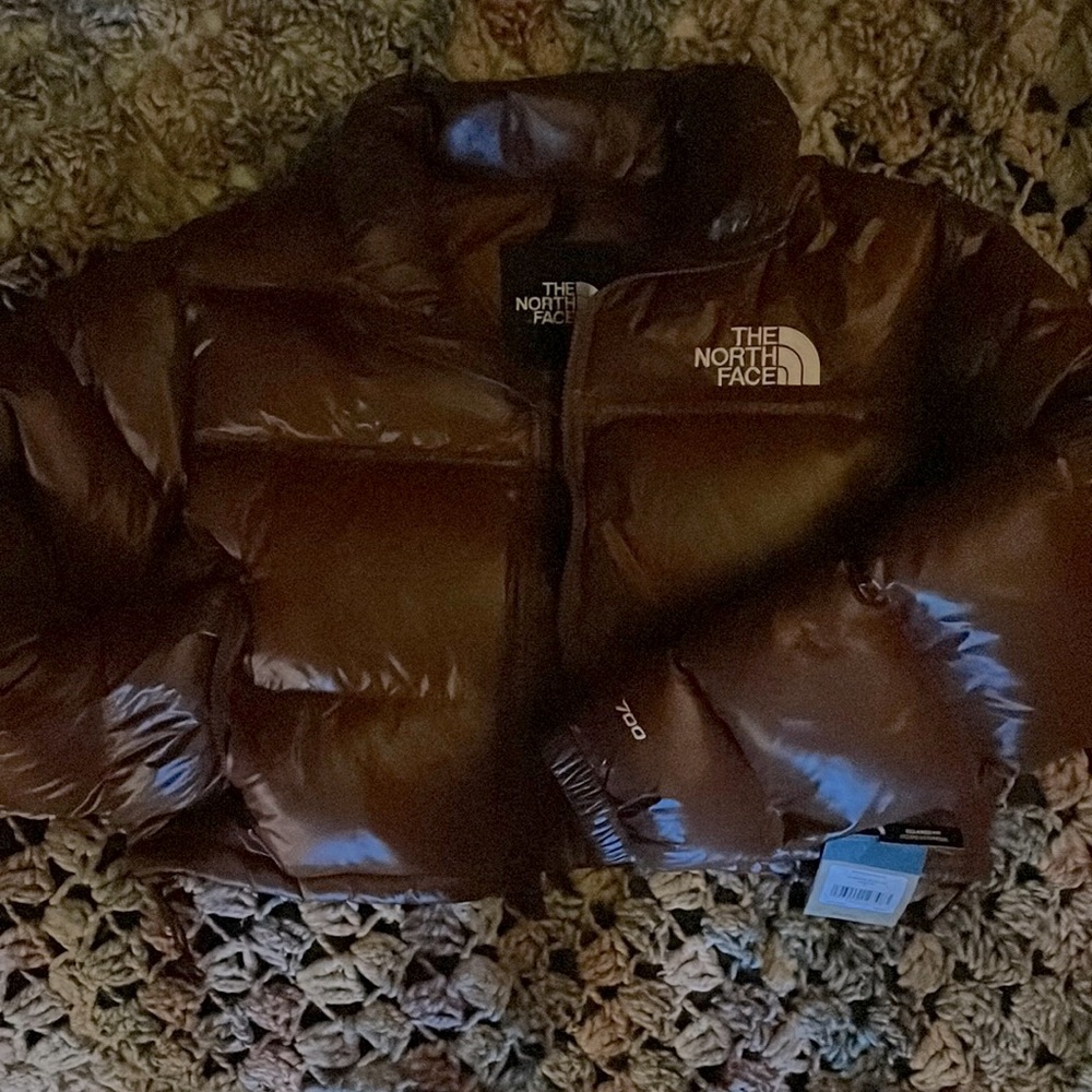 North face retro style Nuptse short 700 puffer jacket